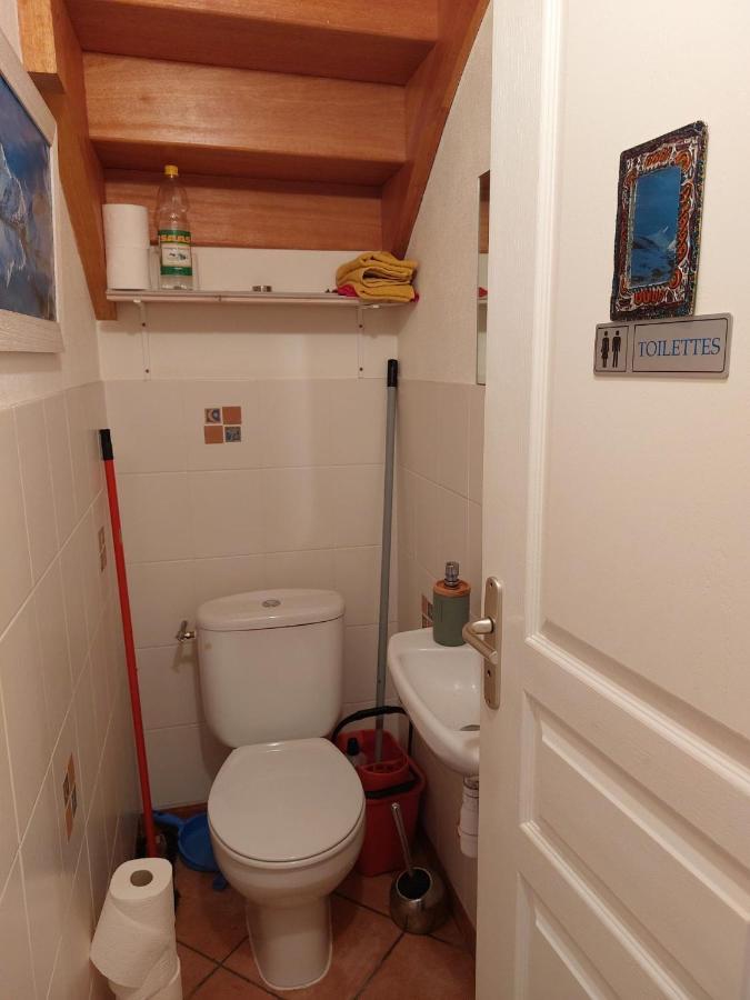 Petit Studio - Chambre Independante Au Calme Landerneau Eksteriør bilde